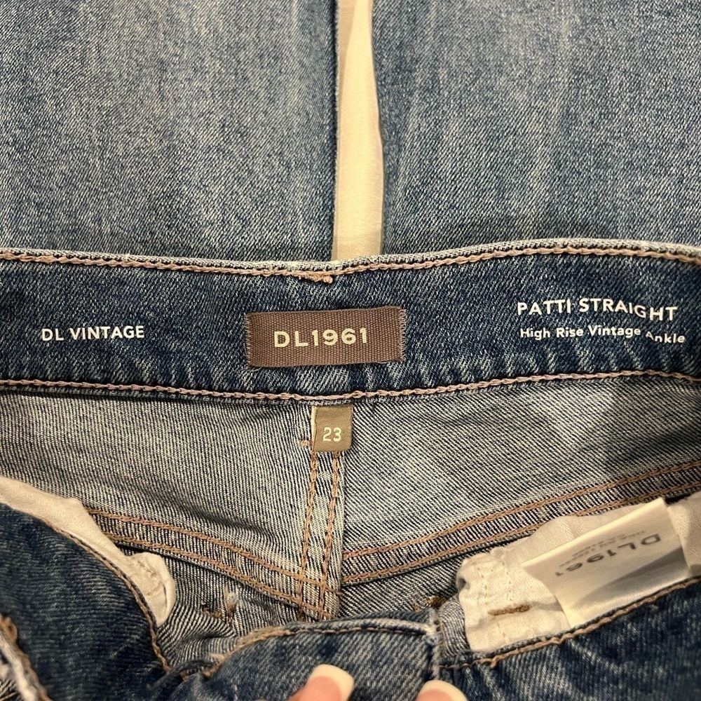 DL1961 VINTAGE PATTI STRAIGHT ANKLE JEAN SIZE 23 - Picture 5 of 11